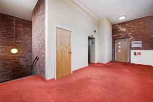 Photo 43- click for photo gallery